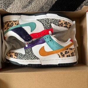 Wmns Dunk Low SE 'Safari Mix'